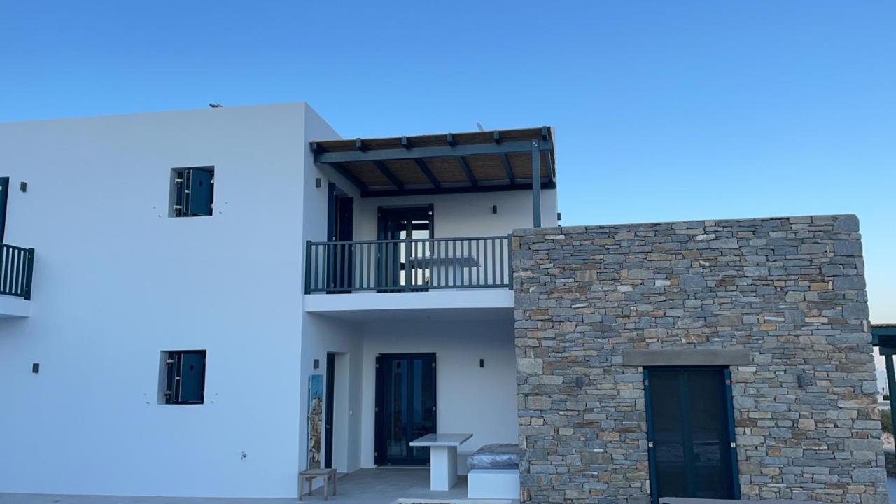 Paros-Memories-Neubau-Villen, Sportpool Aspro Chorio Exteriör bild
