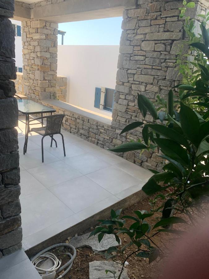 Paros-Memories-Neubau-Villen, Sportpool Aspro Chorio Exteriör bild